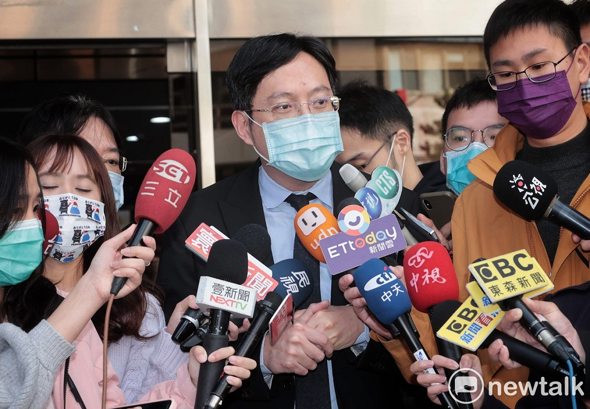 律師李永裕今（２）天下午舉行記者會，代替立委高嘉瑜駁斥林秉樞的說詞。 圖：張良一/攝(資料照)