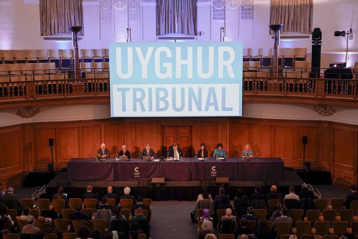 「維吾爾法庭」（ Uyghur Tribunal ） 9 日裁決，中國對新疆維吾爾族犯下種族滅絕罪。 圖：達志影像/美聯社