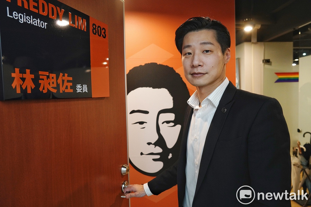 無黨籍立委林昶佐呼籲，選民出來投票。 圖：張良一/攝