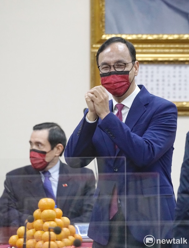 國民黨主席朱立倫主持國民黨新春團拜。 圖：張良一/攝