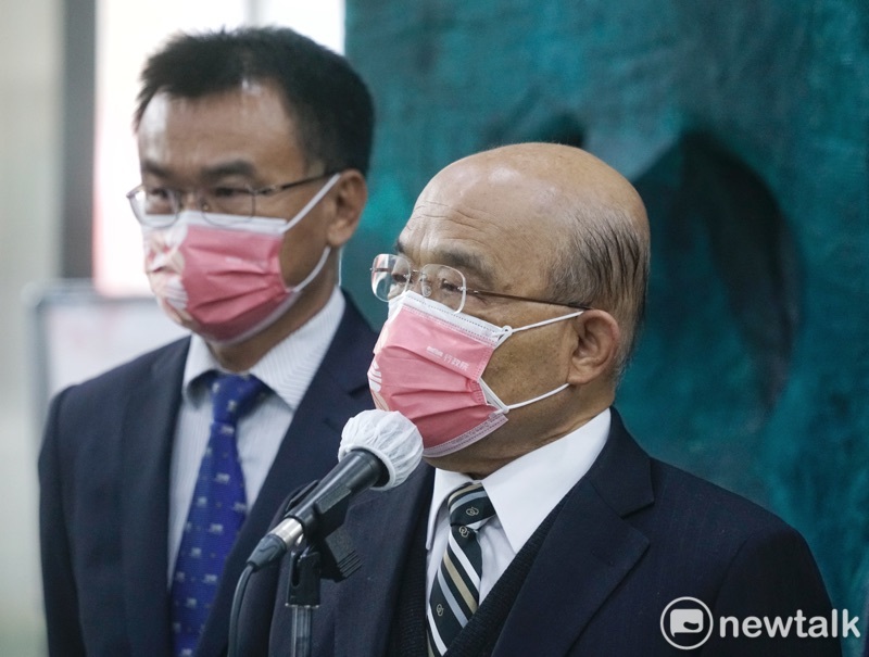行政院長蘇貞昌今（9）天出席「邁向農業淨零排放策略大會」開幕活動前前受訪。 圖：張良一/攝