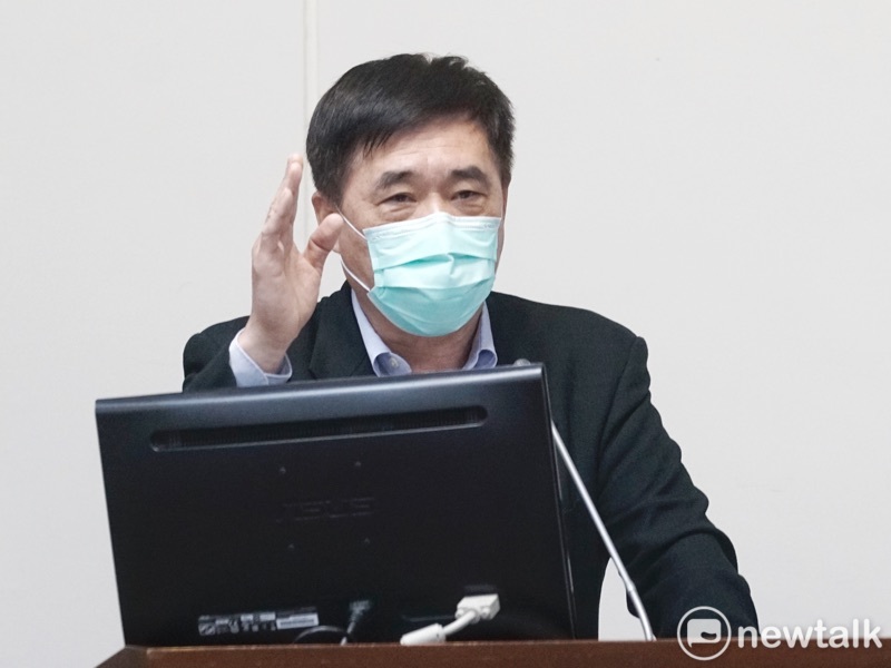 前台北市長、反核食公投提案領銜人郝龍斌出席國民黨團召開「捍衛國人健康-政府宣布開放核災食品進口，對國人健康之影響與危害」公聽會。 圖：張良一/攝
