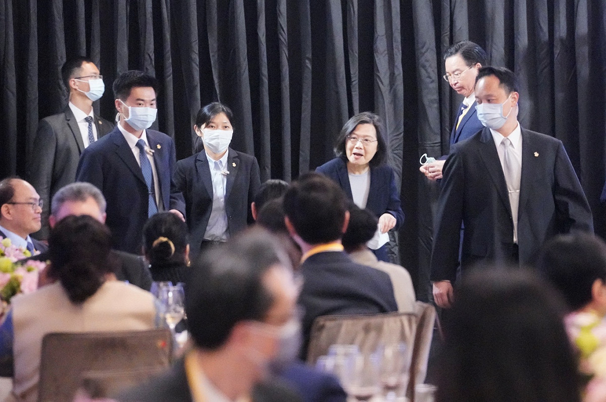 總統蔡英文晚間出席外交部舉辦的「駐台使節新春晚宴」。 圖：張良一/攝