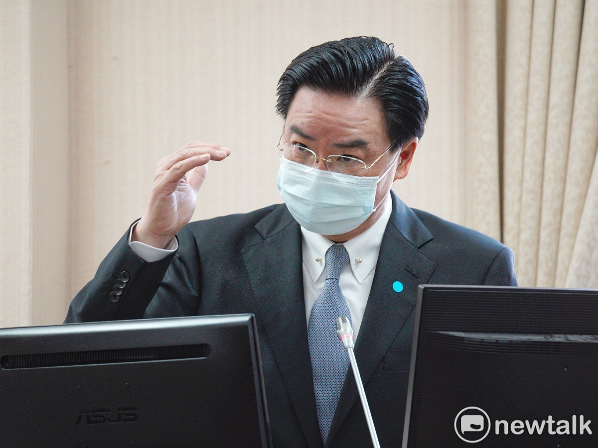外交部長吳釗燮今（16）天在立院外交及國防委員會備詢。 圖：張良一/攝