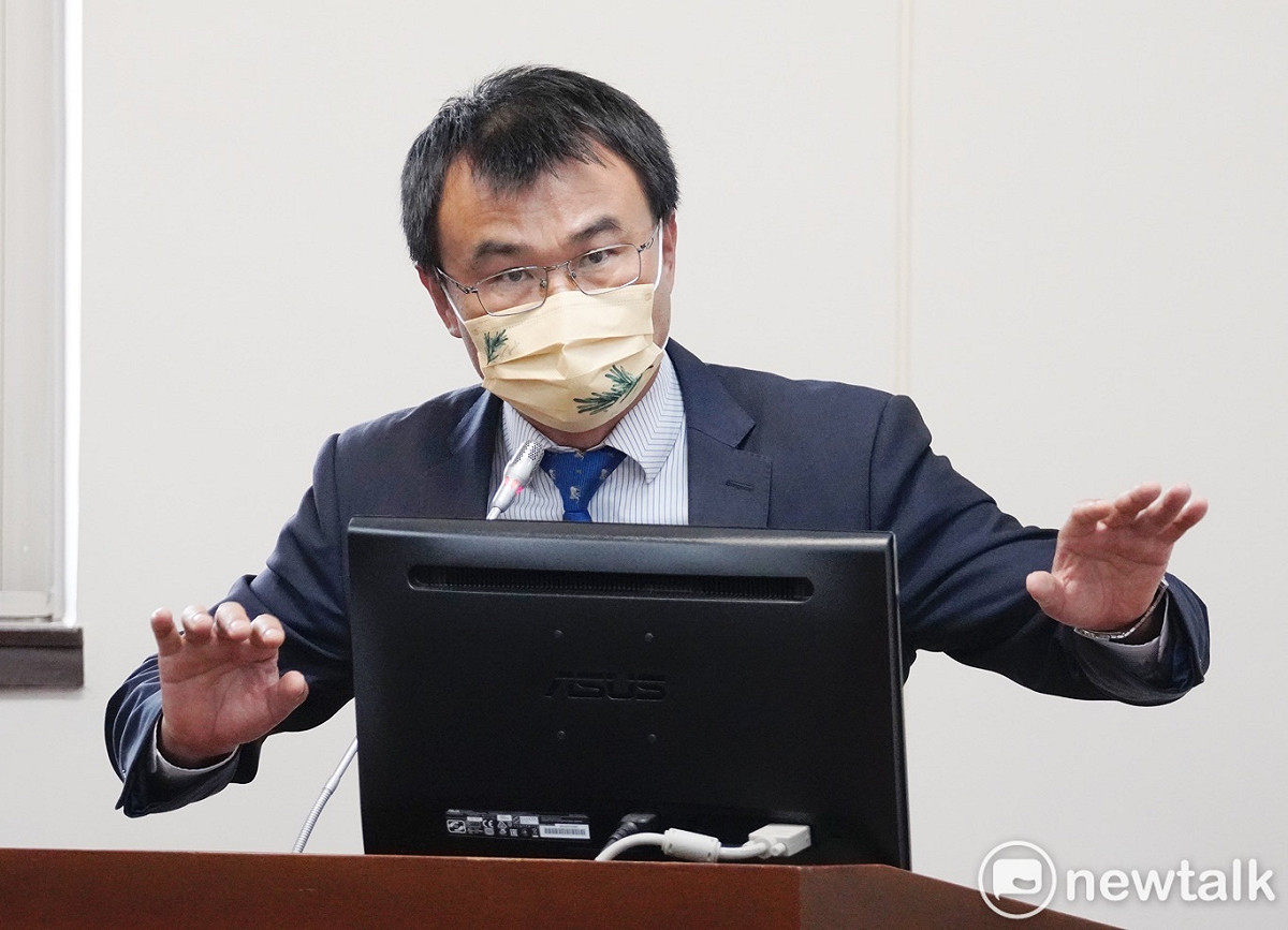 農委會主委陳吉仲在立院經濟委員會備詢。 圖：張良一/攝