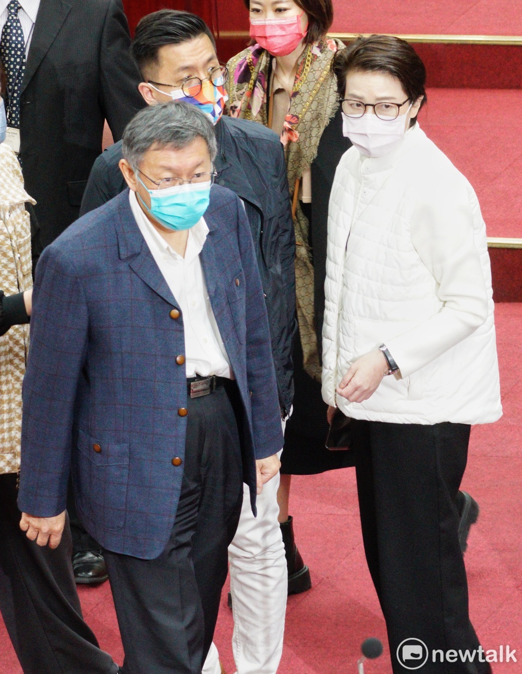 台北市長柯文哲、副市長黃珊珊在台北市議會備詢。 圖：張良一 / 攝