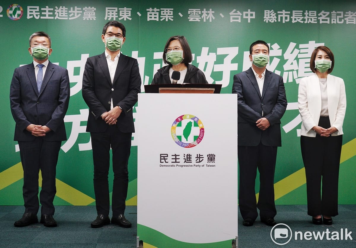 立法院副院長蔡其昌（左起）、立委劉建國、前頭份市長徐定禎、立委周春米獲民進黨中執會通過，代表民進黨角逐台中市、雲林縣、苗栗縣和屏東縣長寶座。 圖：張良一/攝