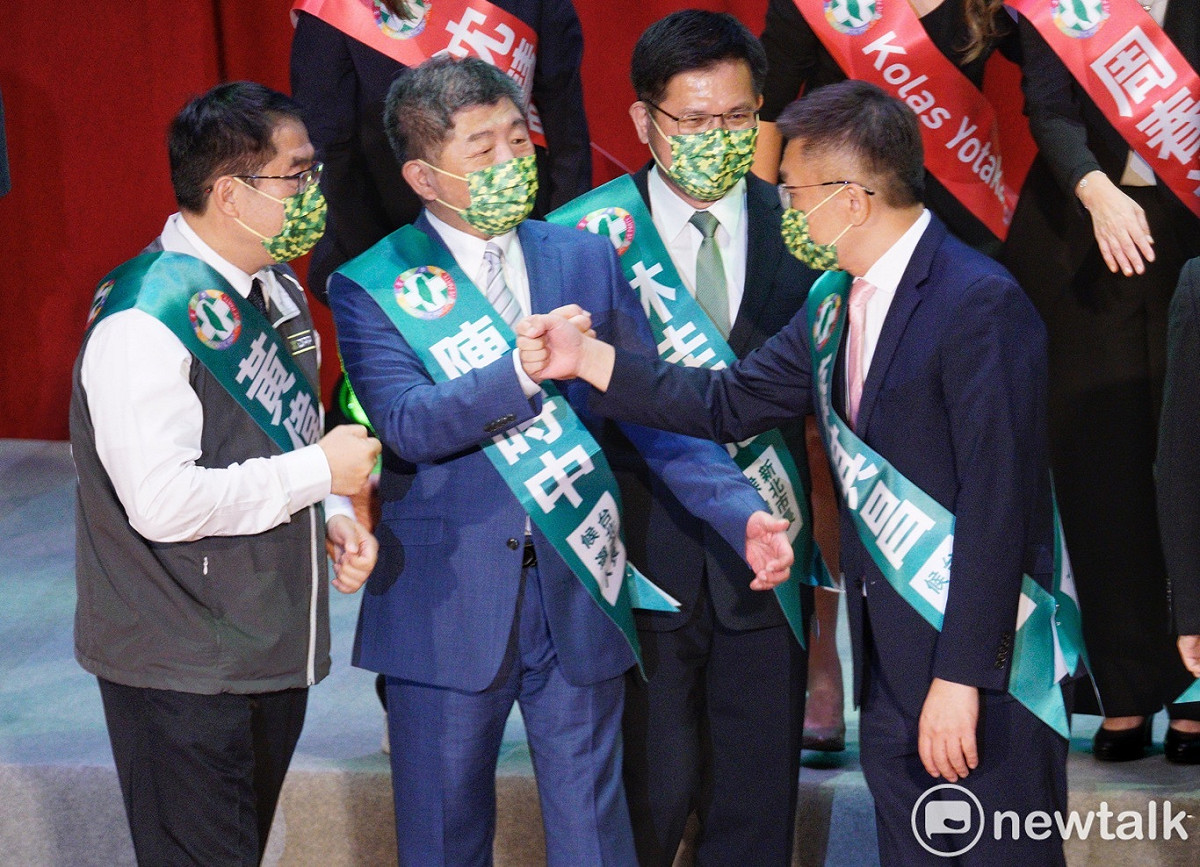 縣市長候選人，黃偉哲、陳時中、林佳龍、蔡其昌。 圖：張良一/攝