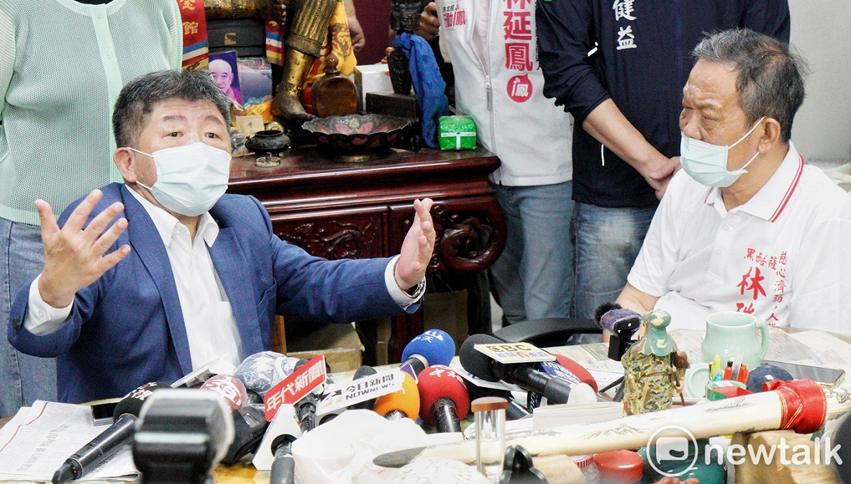 民進黨台北市長參選人陳時中上午前往北投，向市議員林瑞圖請益。 圖：張良一/攝