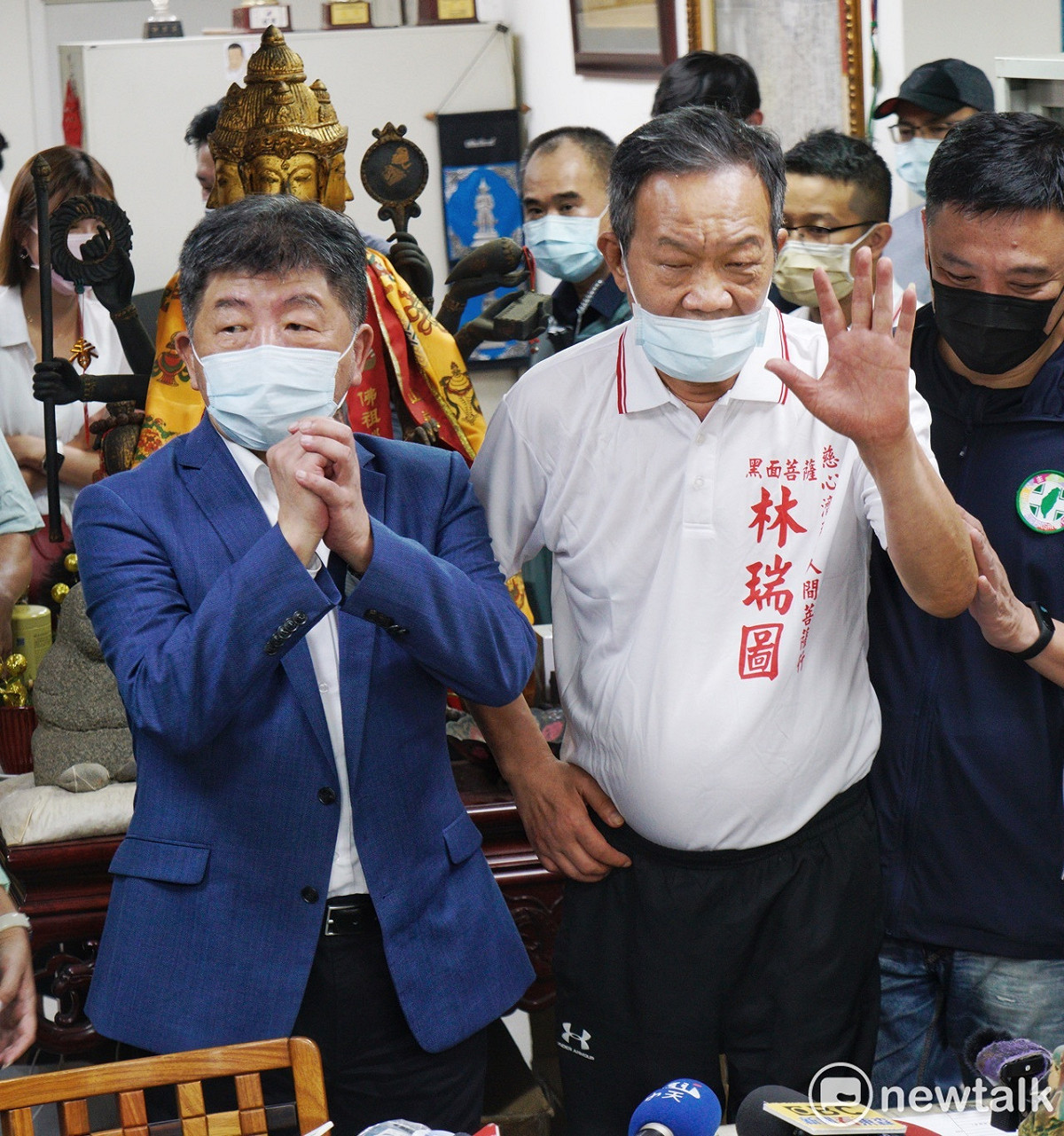 民進黨台北市長參選人陳時中上午前往北投，向市議員林瑞圖請益。 圖：張良一/攝