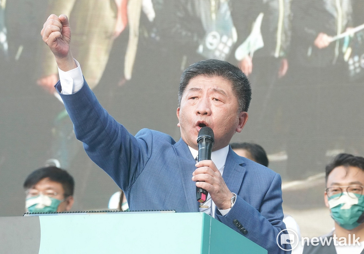 民進黨提名台北市長參選人陳時中在競選總部成立大會上，向支持者發表演說。 圖：張良一/攝