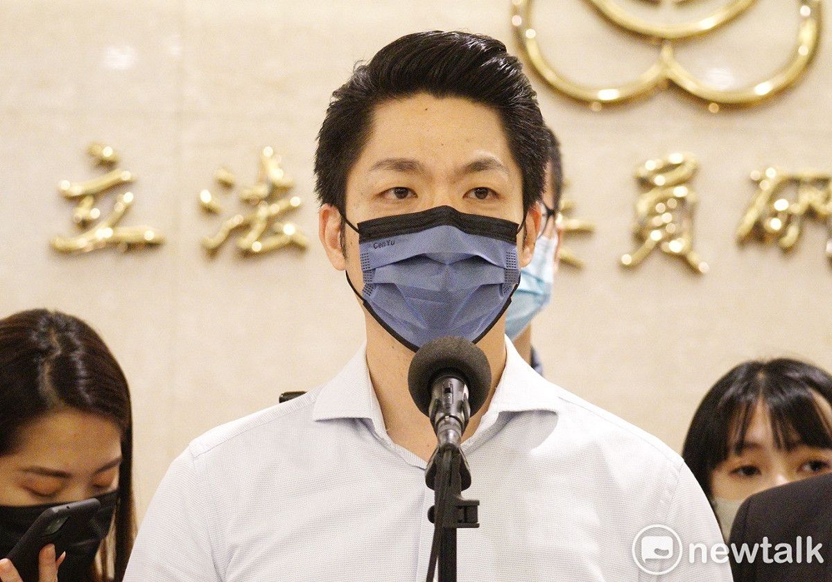 國民黨台北市長參選人蔣萬安在立院受訪。 圖：張良一/攝（資料照）