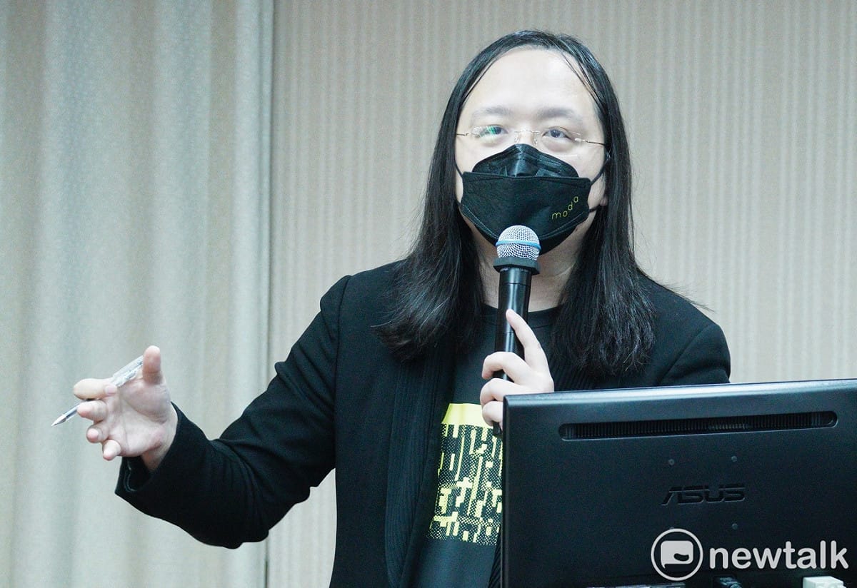 數位發展部部長唐鳳在立院交通委員會備詢。 圖：張良一/攝 （資料照）