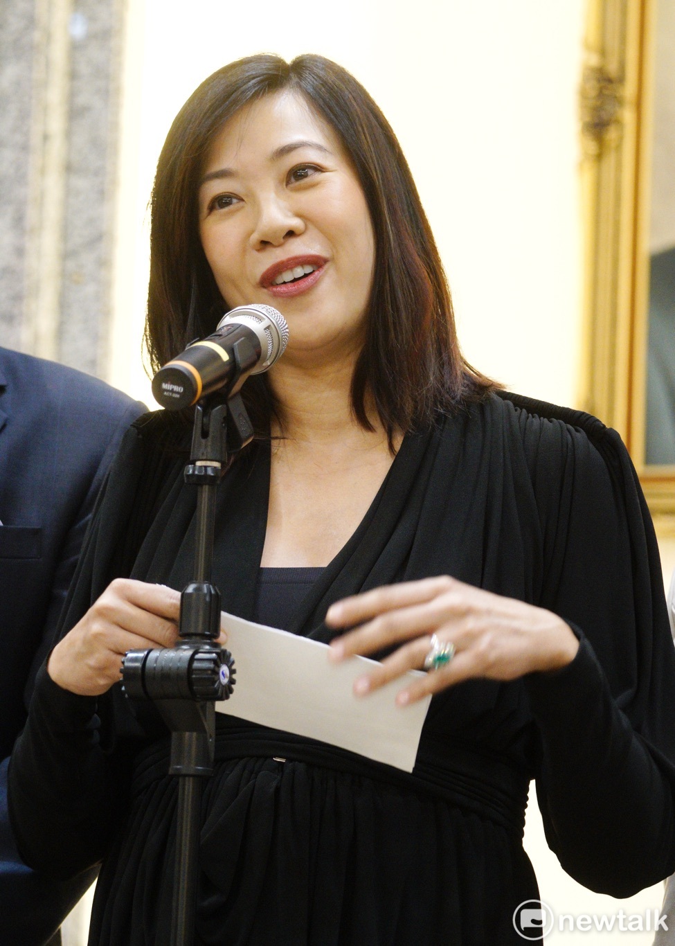 民眾黨副總統候選人、黨籍立委吳欣盈。 圖：張良一 / 攝（資料照）