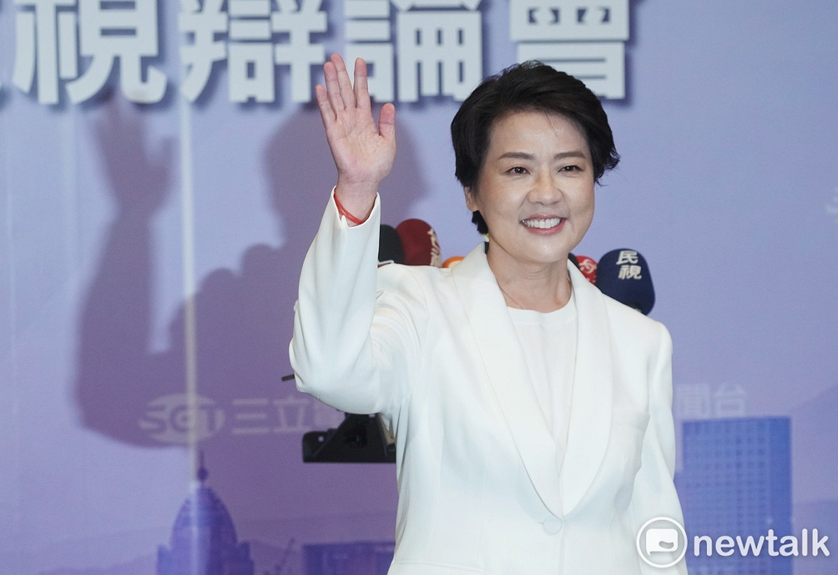 無黨籍台北市長候選人黃珊珊出席台北市長候選人電視辯論會。 圖：張良一 / 攝