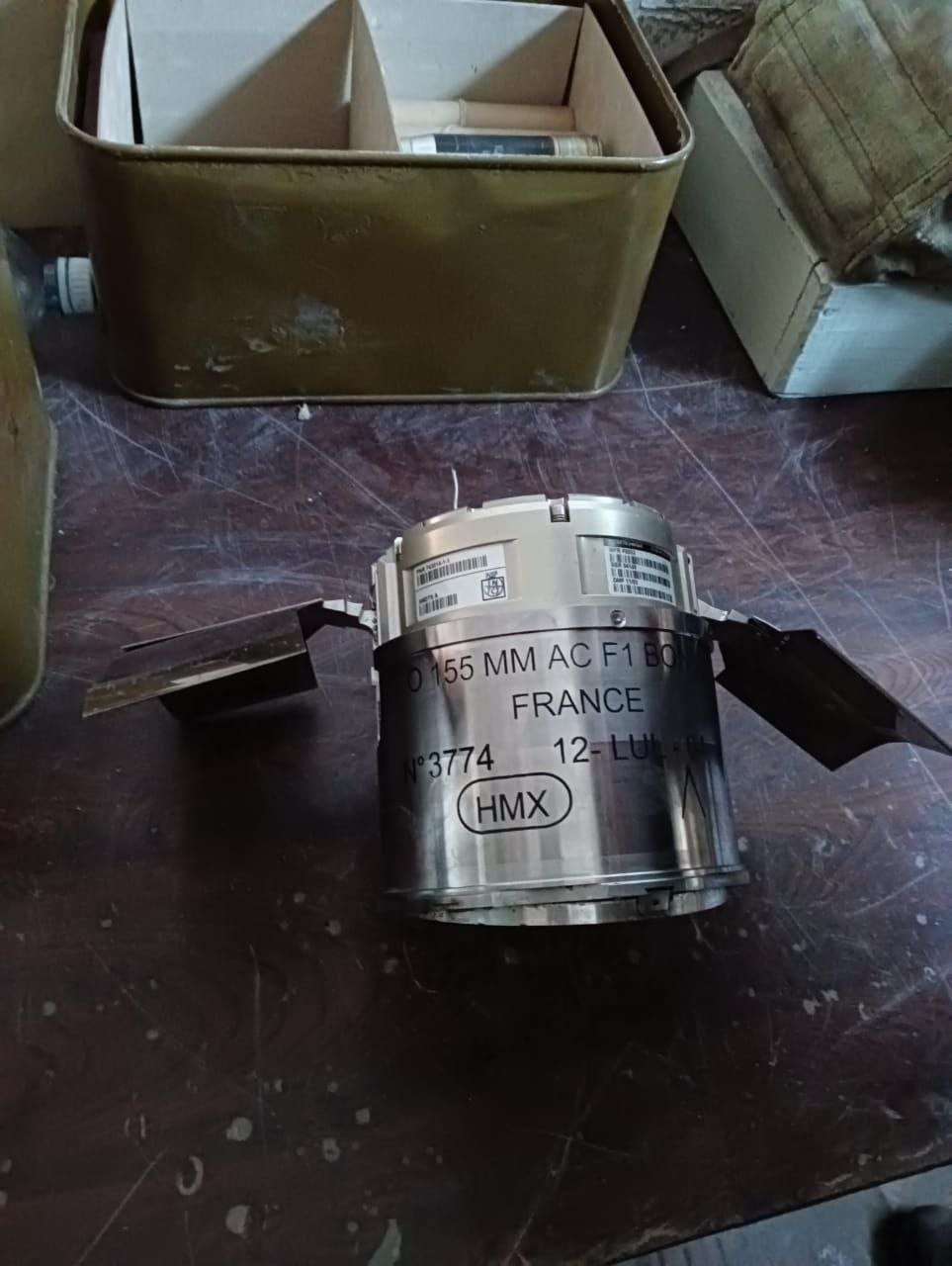 網路照片指出，來自法國的155 BONUS反坦克導彈已在俄烏戰爭前線使用。 圖：翻攝自推特