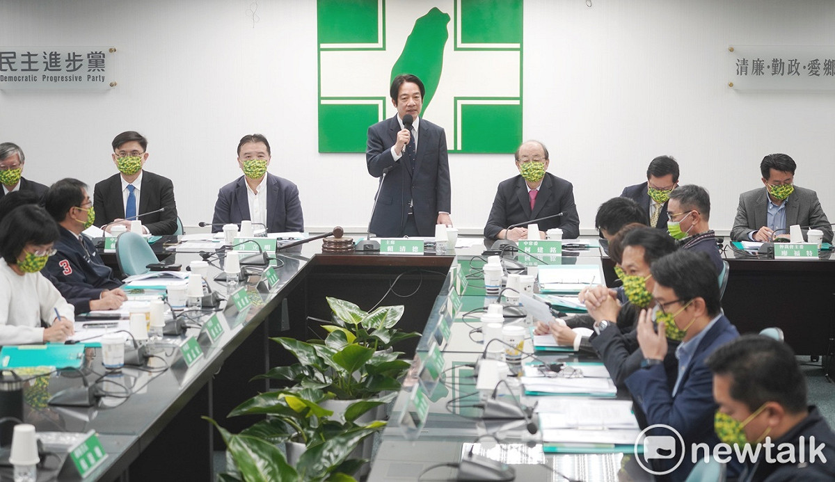 民進黨主席賴清德主持中執會前發表談話。 圖：張良一/攝（資料照片）