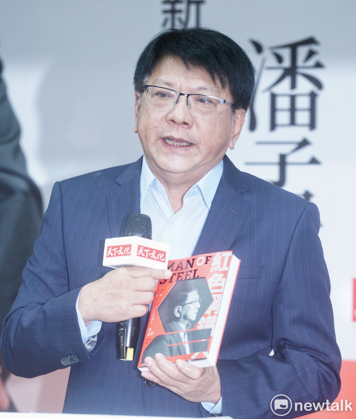 副總統賴清德出席前屏東縣長潘孟安「紅色鋼鐵人」新書發表會。 圖：張良一/攝
