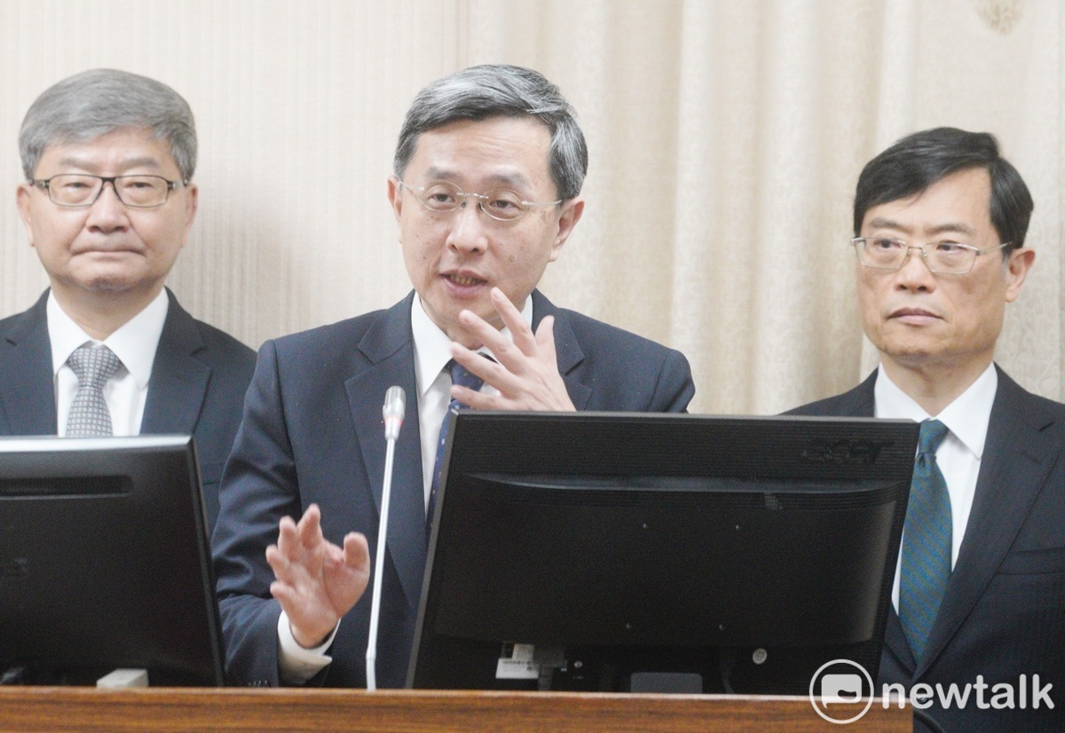 外交部次長李淳在立院外交及國防委員會備詢。 圖：張良一/攝