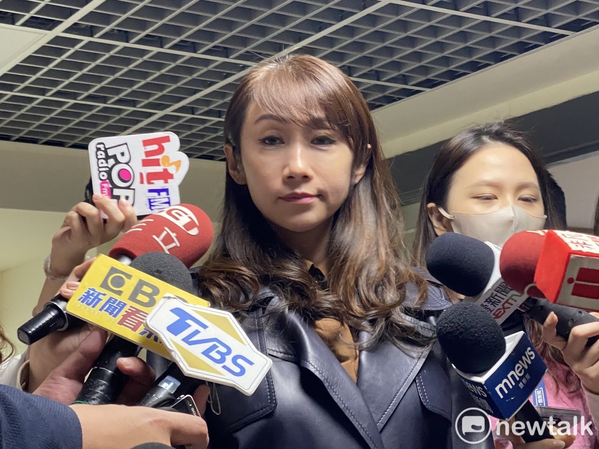 民進黨台北市議員許淑華質疑，狼師幼兒園疑借殼再營業，但台北市長蔣萬安的處理方式竟是只加強監看監視器，並指教育局有2個時間點可要求狼師停止繼續殘害孩童，卻未有相關作為，痛批蔣市府離譜的拖延，就是行政怠惰，造成人禍。 圖：周煊惠 / 攝（資料照）