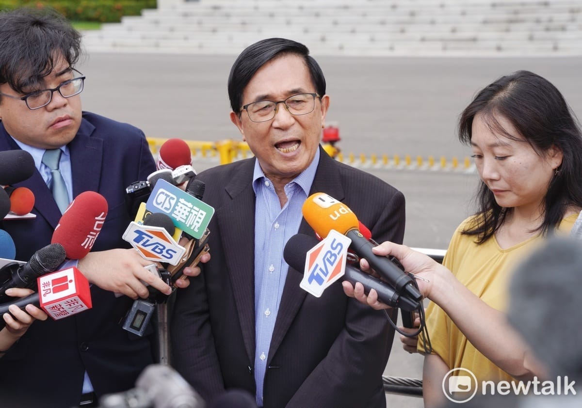 前總統陳水扁今（23）日發出鄭重聲明表示，媒體報導媳婦黃睿靚接棒云云，完全是子虛烏有的惡意炒作，不實傳聞。 圖：張良一/攝（資料照片）