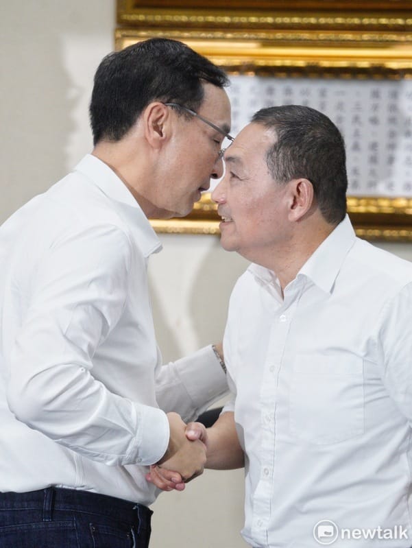 國民黨主席朱立倫今日在中常會徵召新北市長侯友宜參選2024總統。 圖：張良一攝