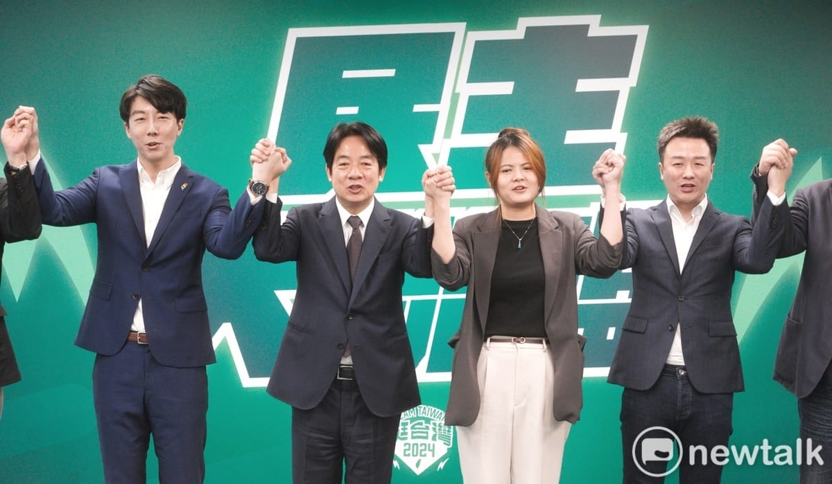 民進黨徵召吳崢、李正皓和曾柏瑜到新北市艱困選區參選立委，圖為黨主席賴清德在三位人選獲中執會通過後與媒體見面。 圖：張良一/攝（資料照片）