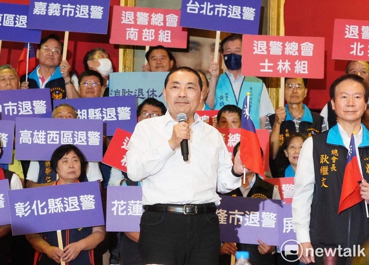 國民黨總統參選人侯友宜出席中華民國退休警察人員協會總會成立35周年暨支持侯友宜團結自強大會。 圖：張良一/攝