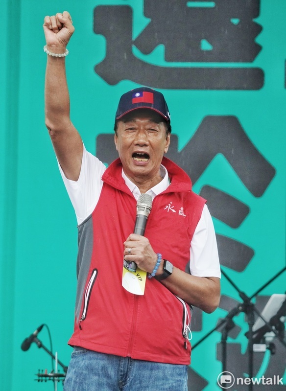鴻海創辦人郭台銘參加凱道路安行人零死亡活動。 圖：張良一 / 攝（資料照）