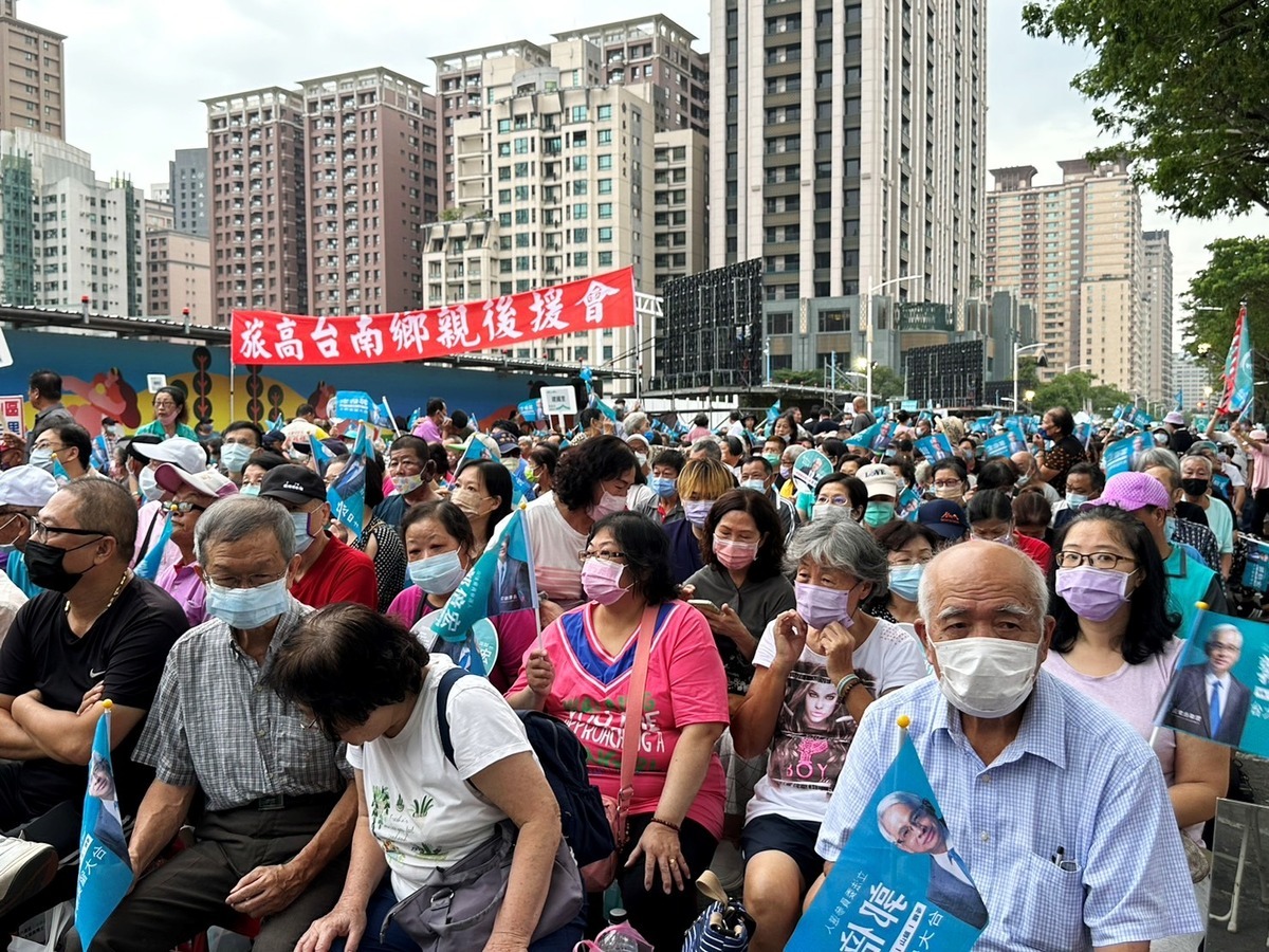 郭倍宏競選總部成立，根據主辦方宣布人數超過2萬人，超乎原先預期。 圖:朱蒲青提供