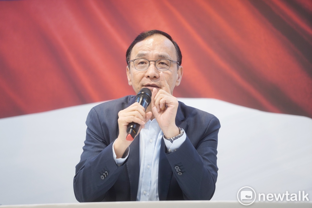 國民黨主席朱立倫回應藍白合議題。 圖：張良一/攝