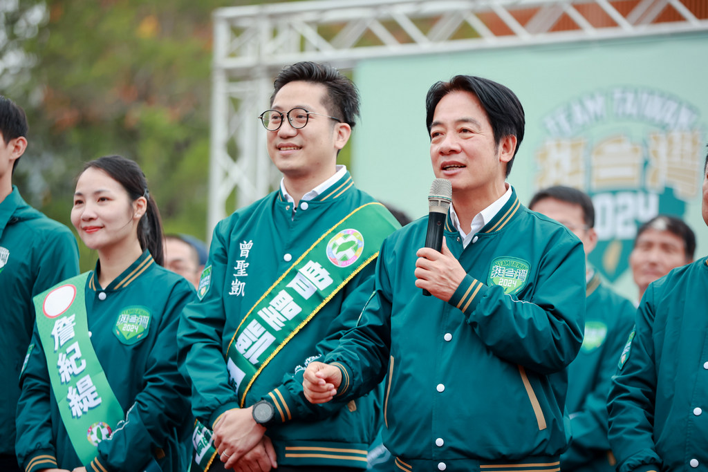 徐巧芯檢舉賴清德在造勢活動發放便當，遭黃帝穎律師打臉。 圖：賴清德競總提供
