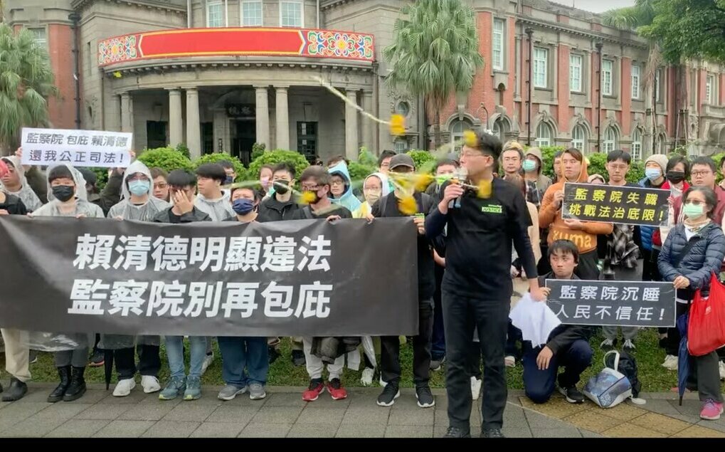 黃國昌蹭318學運挨酸唯一背叛 被提醒沒有衝進去