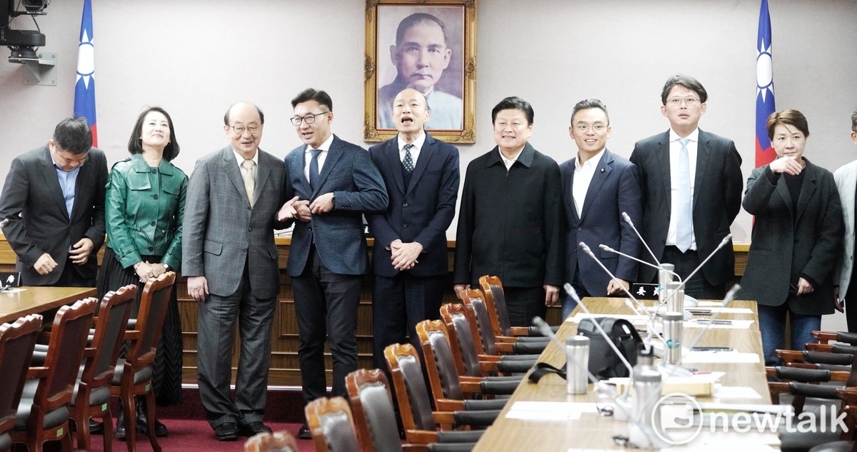 新上任的立法院長韓國瑜首度邀集朝野黨團舉行朝野協商。 圖：張良一/攝
