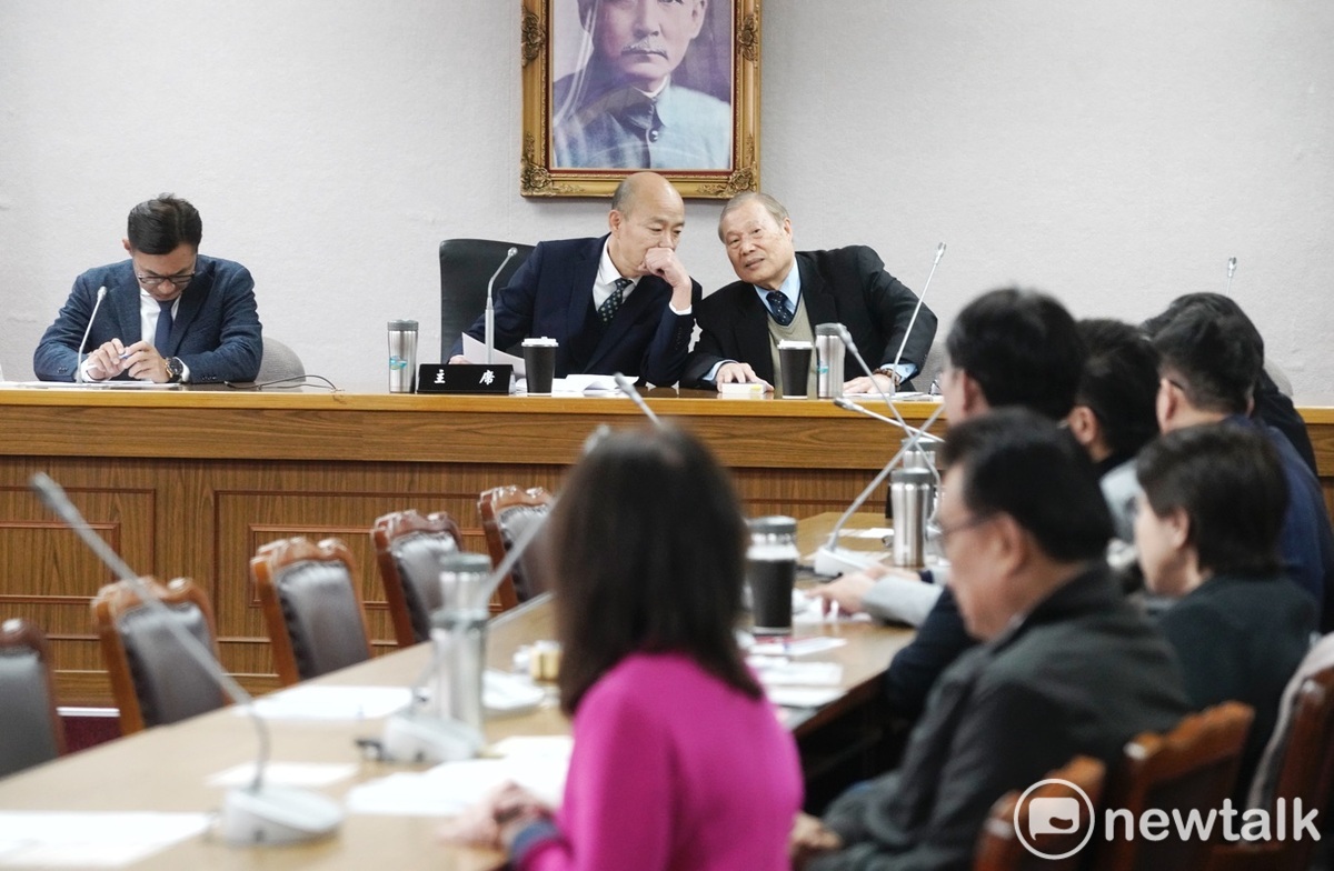 新上任的立法院長韓國瑜首度邀集朝野黨團舉行朝野協商。 圖：張良一/攝