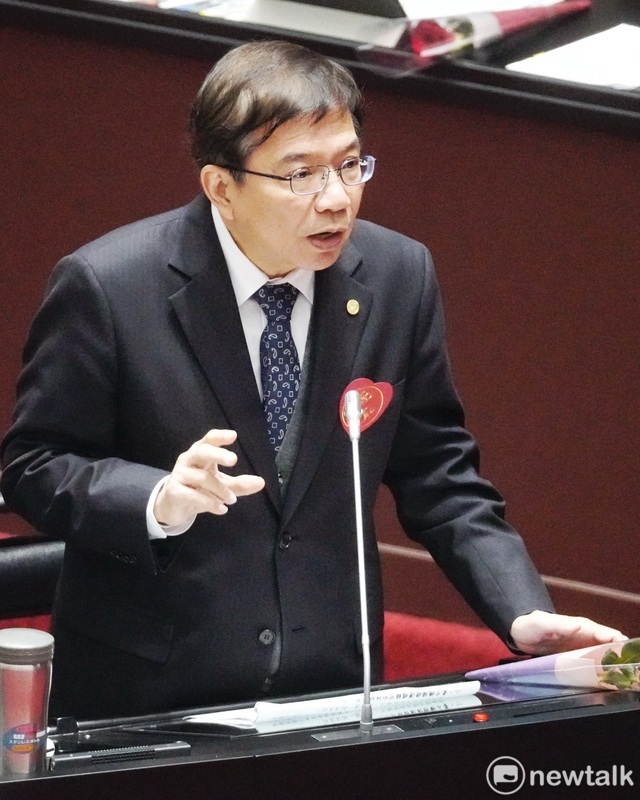 香港立法會於3月19日通過《基本法》23條國家安全法立法，若有任何批評過中國的行為，要避免入境香港無端入罪，對此，王國材表示，陸委會、觀光署會針對國人到香港做特別提醒。 圖：張良一／攝（資料照）