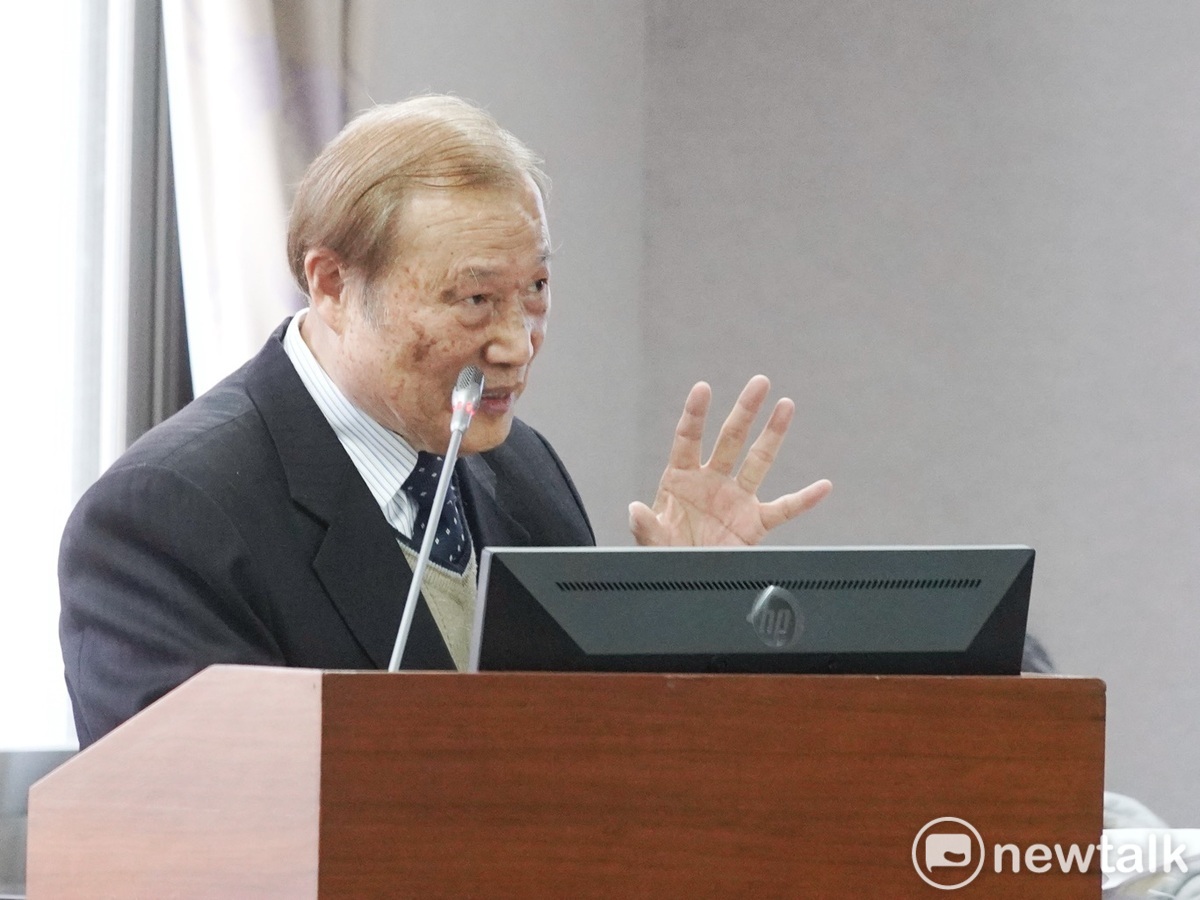 立法院秘書長周萬來在立院司法及法制委員會備詢。 圖：張良一/攝