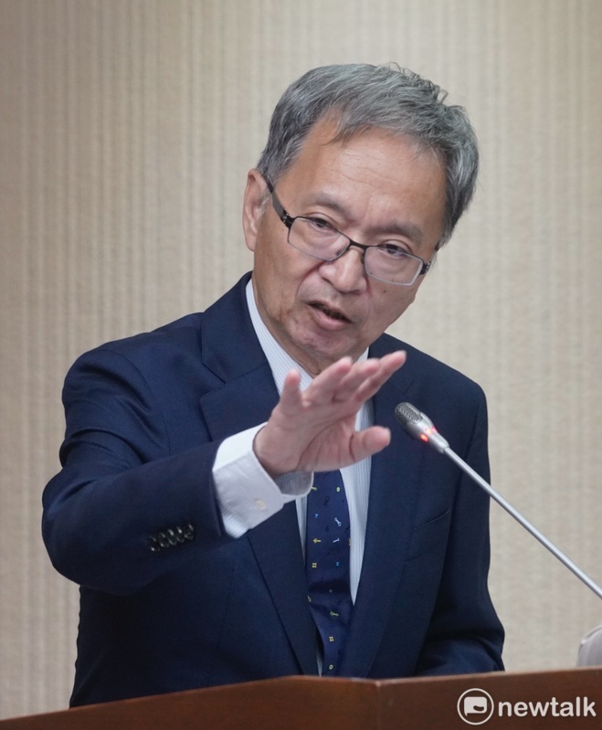 施景中力挺前衛福部部長薛瑞元，讚其風度不變，對李德維誣指敗訴判賠60萬元結果感到欣慰，直言司法還他公道。 圖：張良一/攝（資料照）