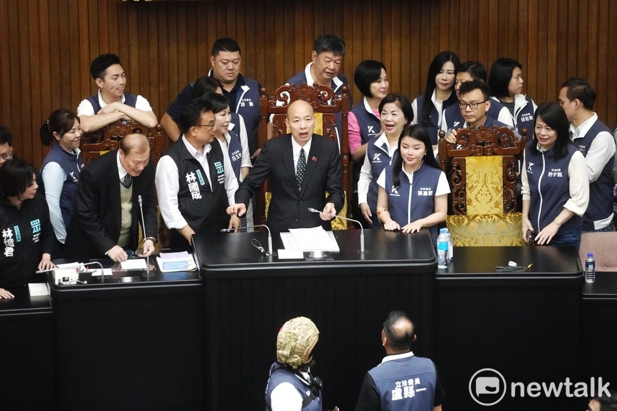 立法院長韓國瑜在民進黨立委受傷送醫後，還點名送醫的民進黨立委發言。 圖：張良一/攝（資料照）
