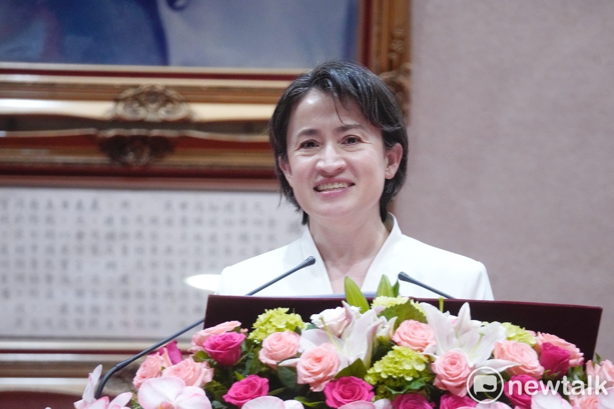 副總統蕭美琴主持行政院長新、卸任院長交接典禮。 圖：張良一/攝