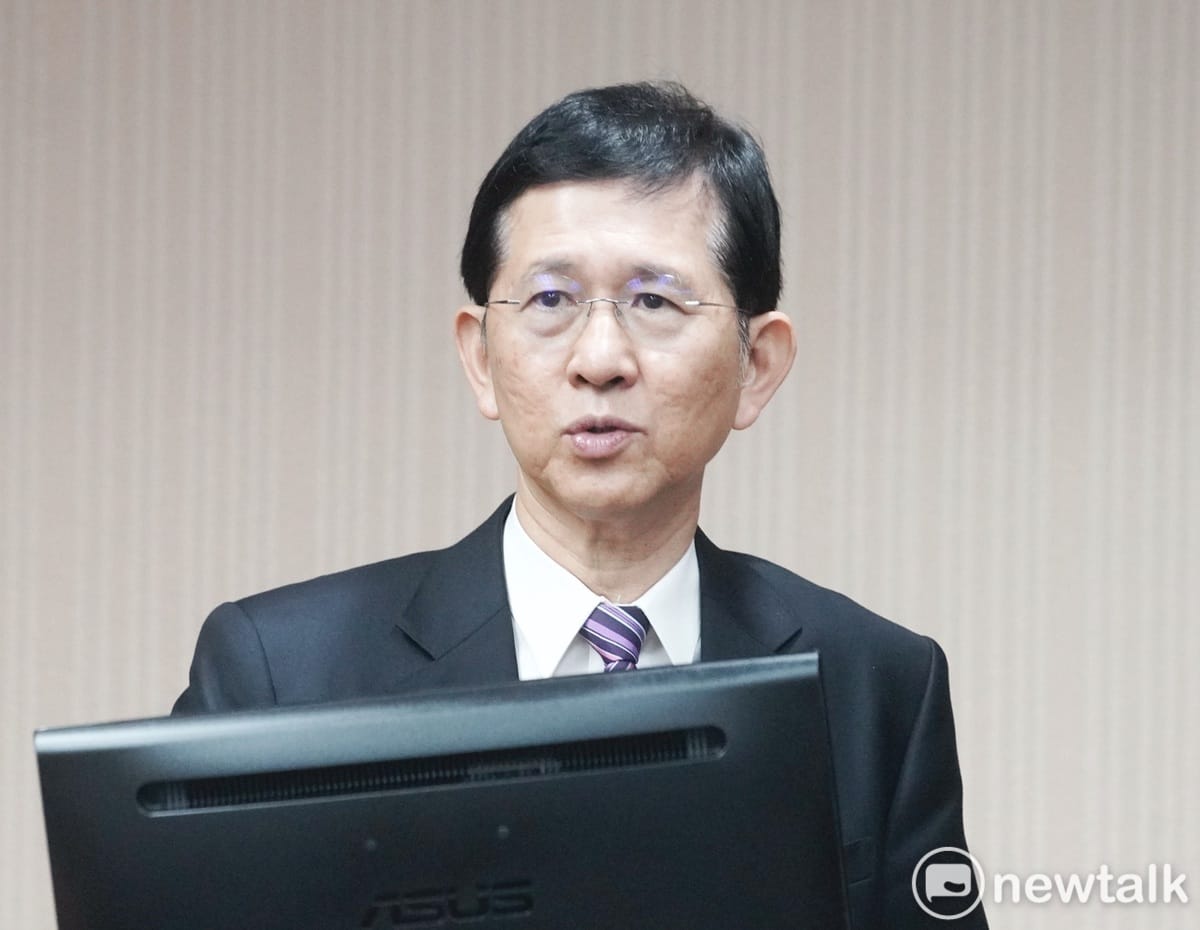中華電信公告，台馬第三海纜(15)日障礙後，第二海纜今凌晨再斷，數發部中午11點將說明事故。（圖為數位發展部部長黃彥明。） 圖：張良一/攝
