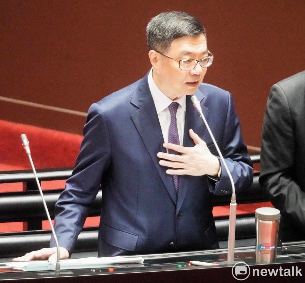 行政院長卓榮泰在立院院會備詢。 圖：張良一/攝