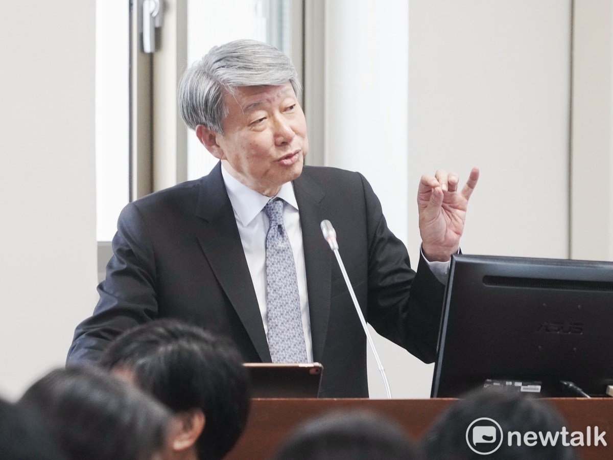 經濟部長郭智輝在立院經濟委員會備詢。 圖：張良一/攝