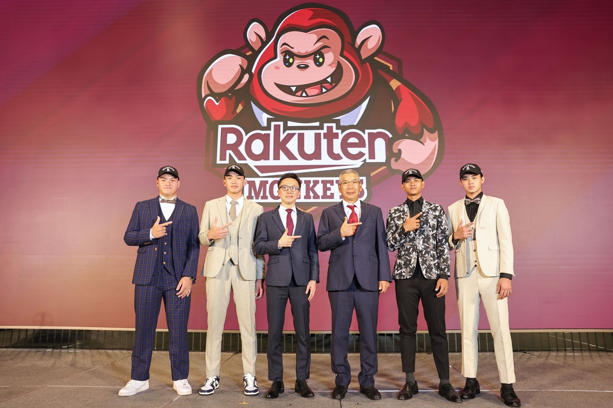 今年選秀第5順位的樂天桃猿，首輪挑了內野砲張趙紘、次輪選進何品室融，領隊川田喜則給這次選秀「打90分」。 圖：中華職棒聯盟／提供