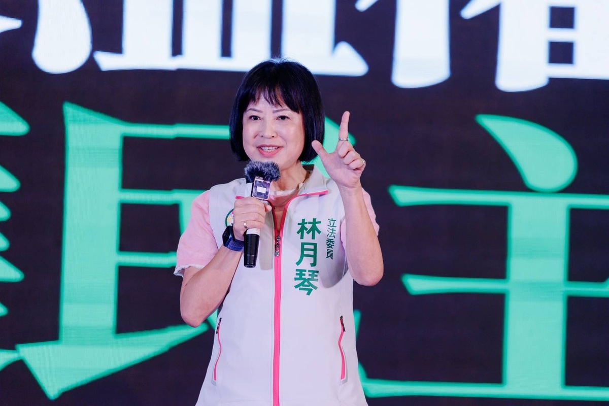 民進黨立委林月琴示警，社福團體近期時常遭詐騙集團鎖定，導致財務損失。 圖：民進黨桃園市黨部提供（資料照）