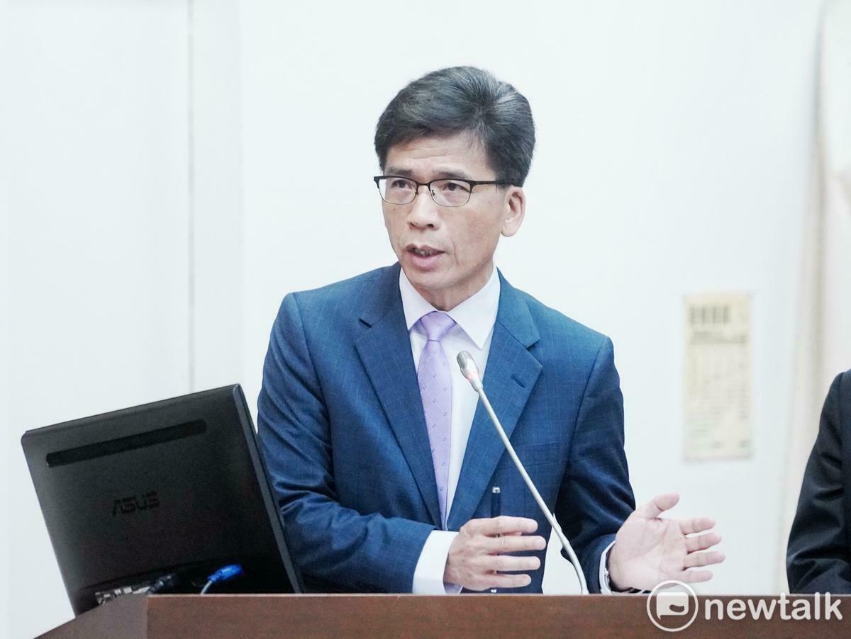 圖為金管會主委彭金隆在立院財委會備詢的資料照。 圖：張良一/攝