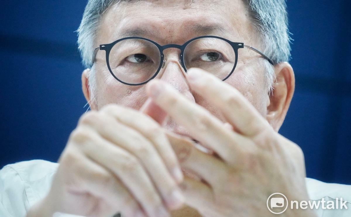 民眾黨主席柯文哲針對總統大選政治獻金申報有誤情況舉行記者會，說明原由。 圖：張良ㄧ/攝