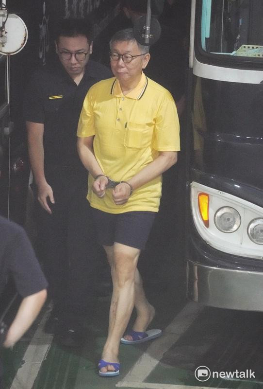 民眾黨主席、前台北市長柯文哲今第三度被借提到北檢應訊。 圖：張良一 / 攝