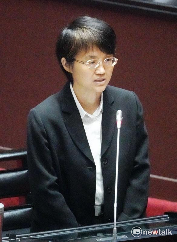 客委會主委古秀妃在立院院會備詢。 圖：張良一/攝
