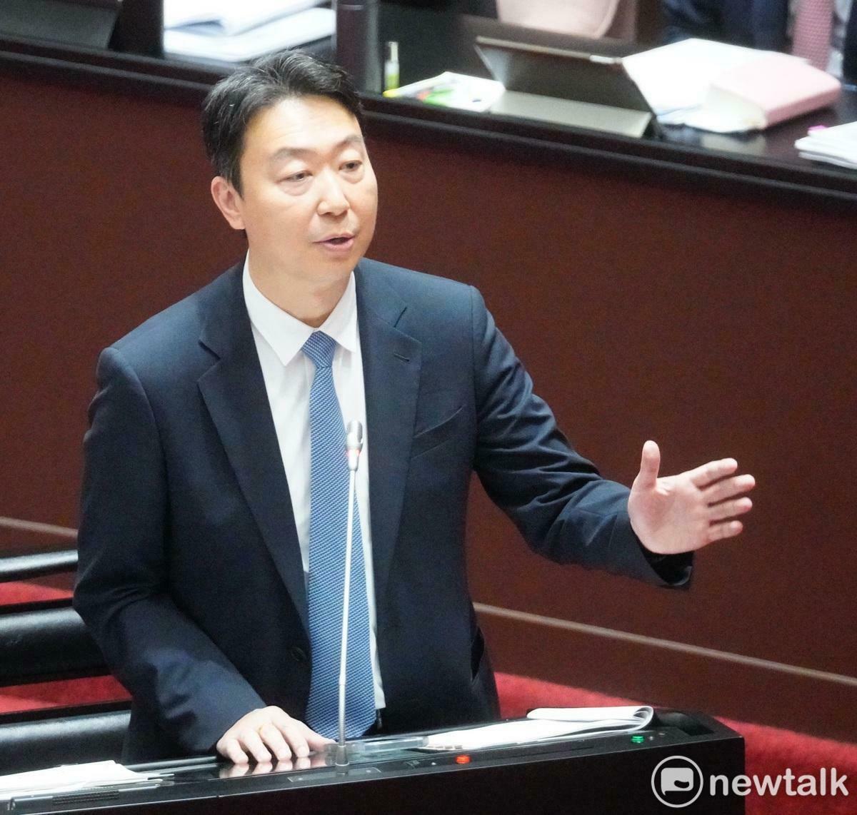 自4月花蓮地震後，至10月已有1715次餘震。氣象署今年增設38個地震站，總數達632座，以密集監測。交通部長陳世凱今於立法院報告相關計劃。（此為資料照） 圖：張良ㄧ／攝